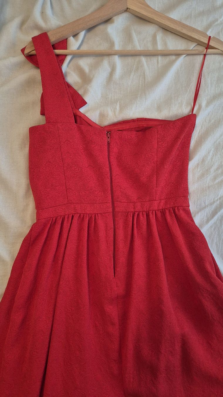 Nafnaf Vestiti: Robe Naf Naf 34 – Nuovo (secondo la descrizione) da Farvagny-le-Grand venduto da ann_t5br 2