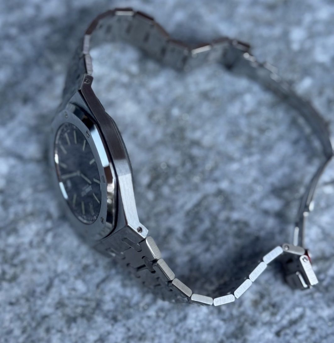 Audemars Piguet Orologi: Royal Oak Jumbo wie Neu, Ref.: 15202 – Nuovo (secondo la descrizione) da Chur venduto da lucretiawatches 4