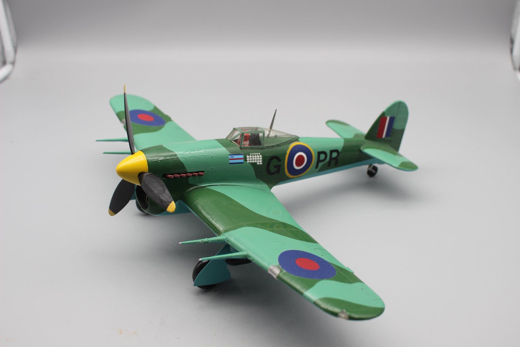 Kit di modellismo & Modellini statici: 5 Stück Flugzeugmodelle  Messerschmitt ,Lockheed P-38L – Usato da Bruettisellen venduto da Collector_Store 5