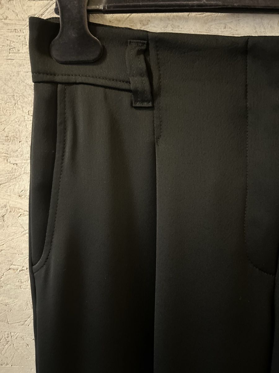 Riani Hosen: RIANI Hose, Grösse 40, neu mit Etikette – Neu und originalverpackt aus Oberhasli von anzis 1