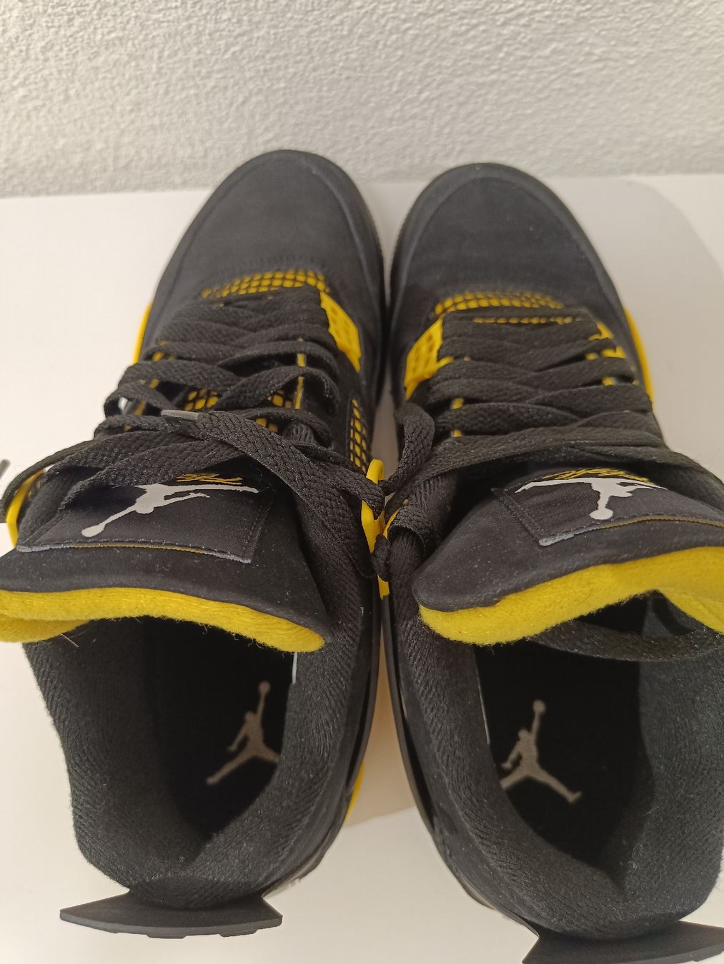 Jordan Scarpe da uomo: Jordan 4 Thunder – Nuovo (secondo la descrizione) da Dietikon venduto da Sunriseplace1010 2