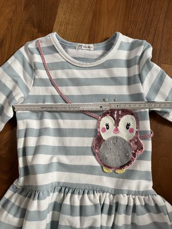 Süsses Mädchenkleid Pinguin
