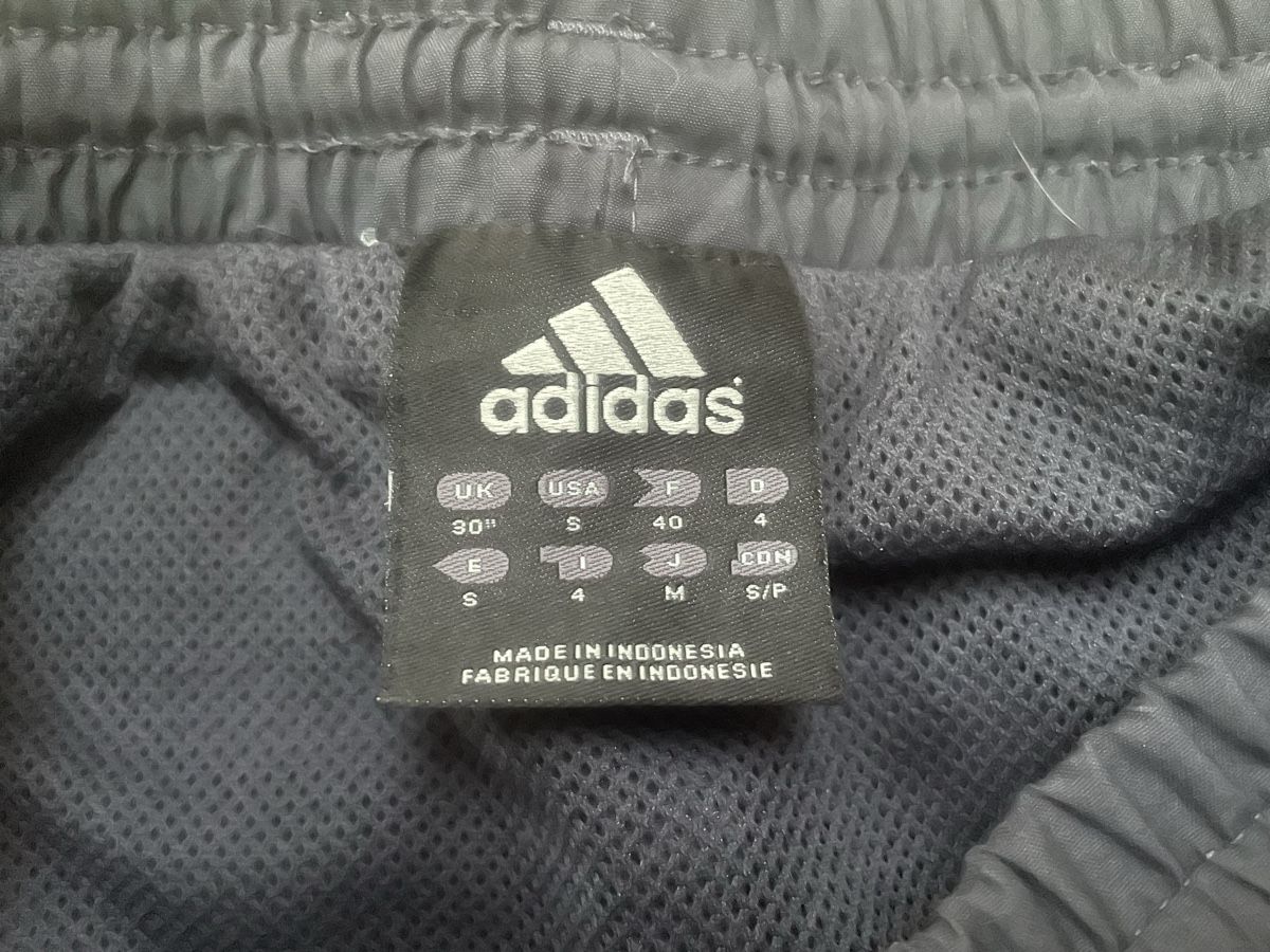 Adidas Badehosen: Vintage Adidas Shorts – Gebraucht aus Fribourg von tinavon 3