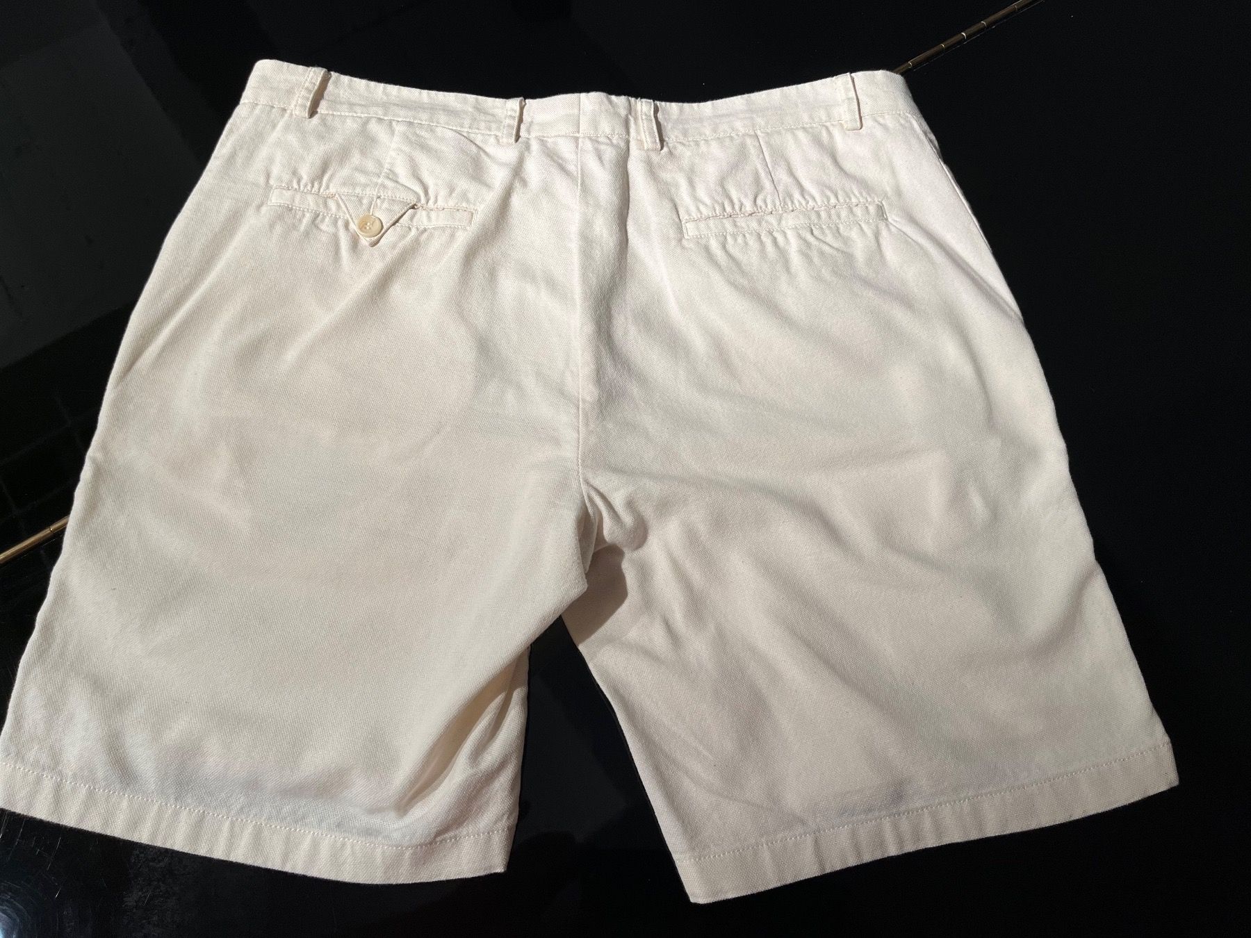 Pantaloni: Splendide bermuda ajouré design italien excellent état – Usato da Lovens venduto da mar_f6bt 7