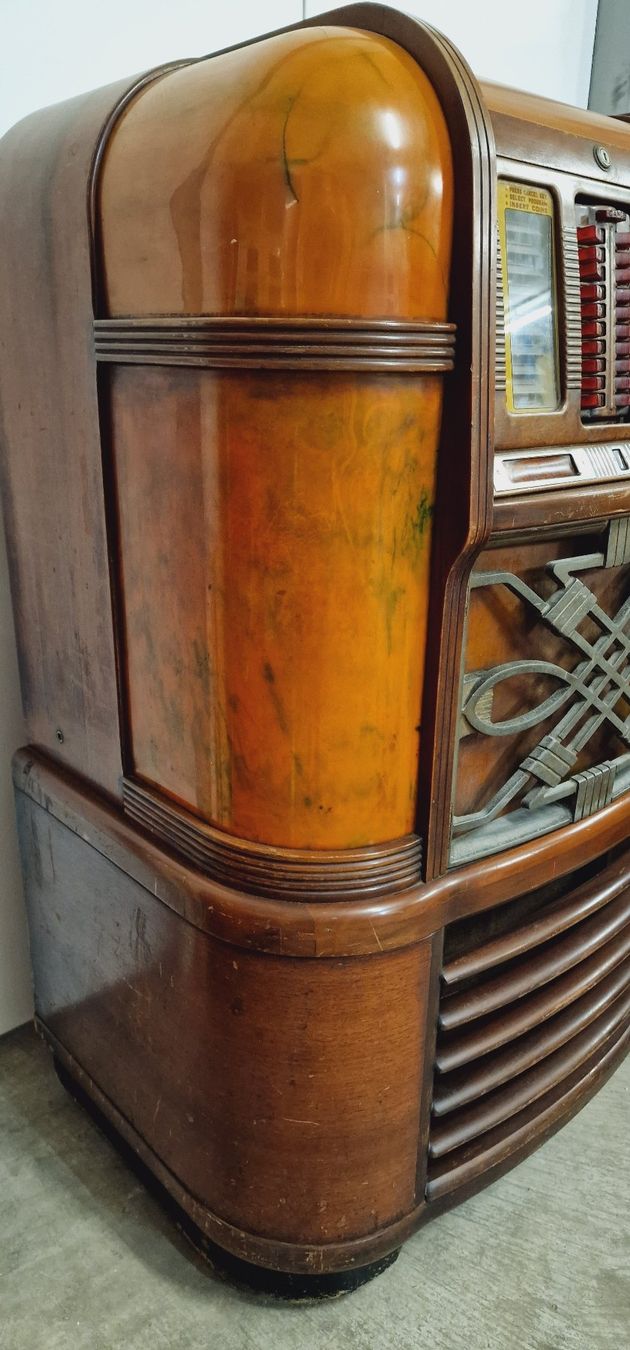 Rock-Ola Musiktruhen: Musikbox Jukebox Rock-Ola Master Luxury Light Up – Defekt aus Geroldswil von jukeman 1