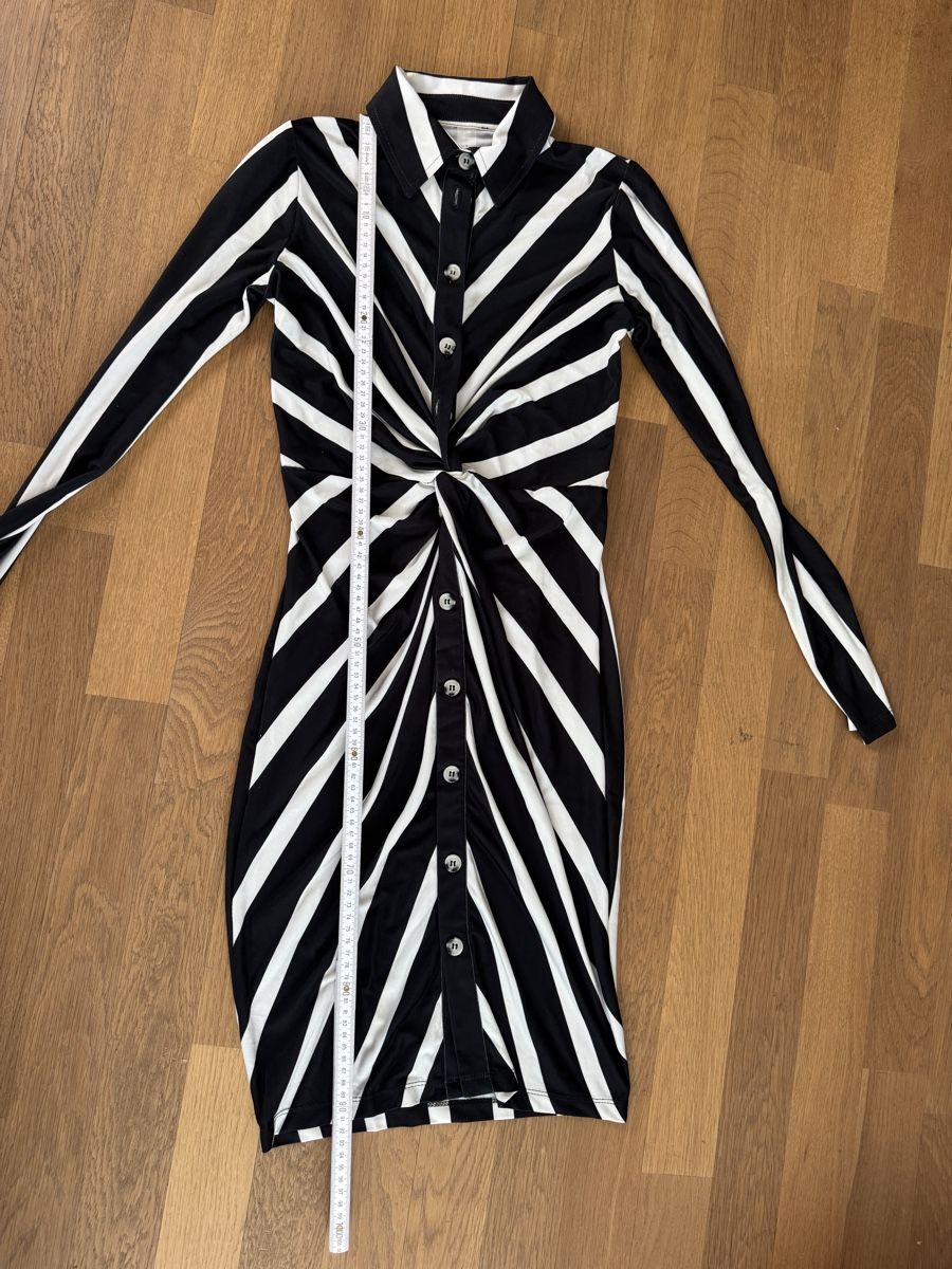 Kleider: Kleid – Gebraucht aus Rotkreuz von Mini_mela33 3