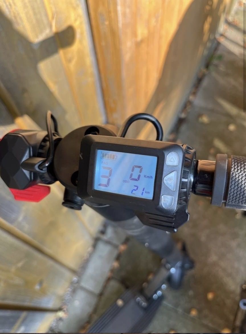Scooters: E-Scoter GO 20km/h – Gebraucht aus Wetzikon ZH von myk_m5zy 2