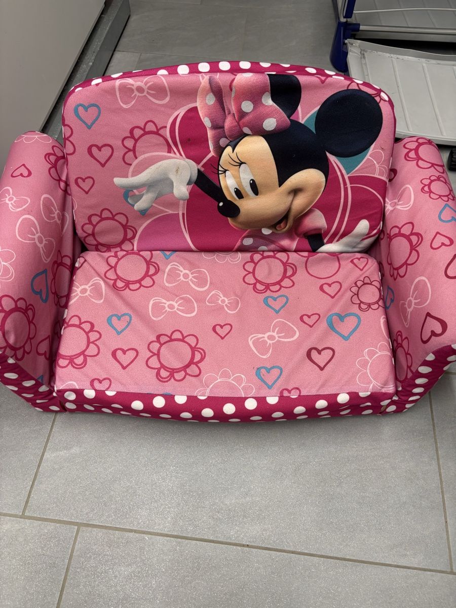 Poltrone: Kindersessel Minnie Maus Disney – Usato da Witterswil venduto da gandia05