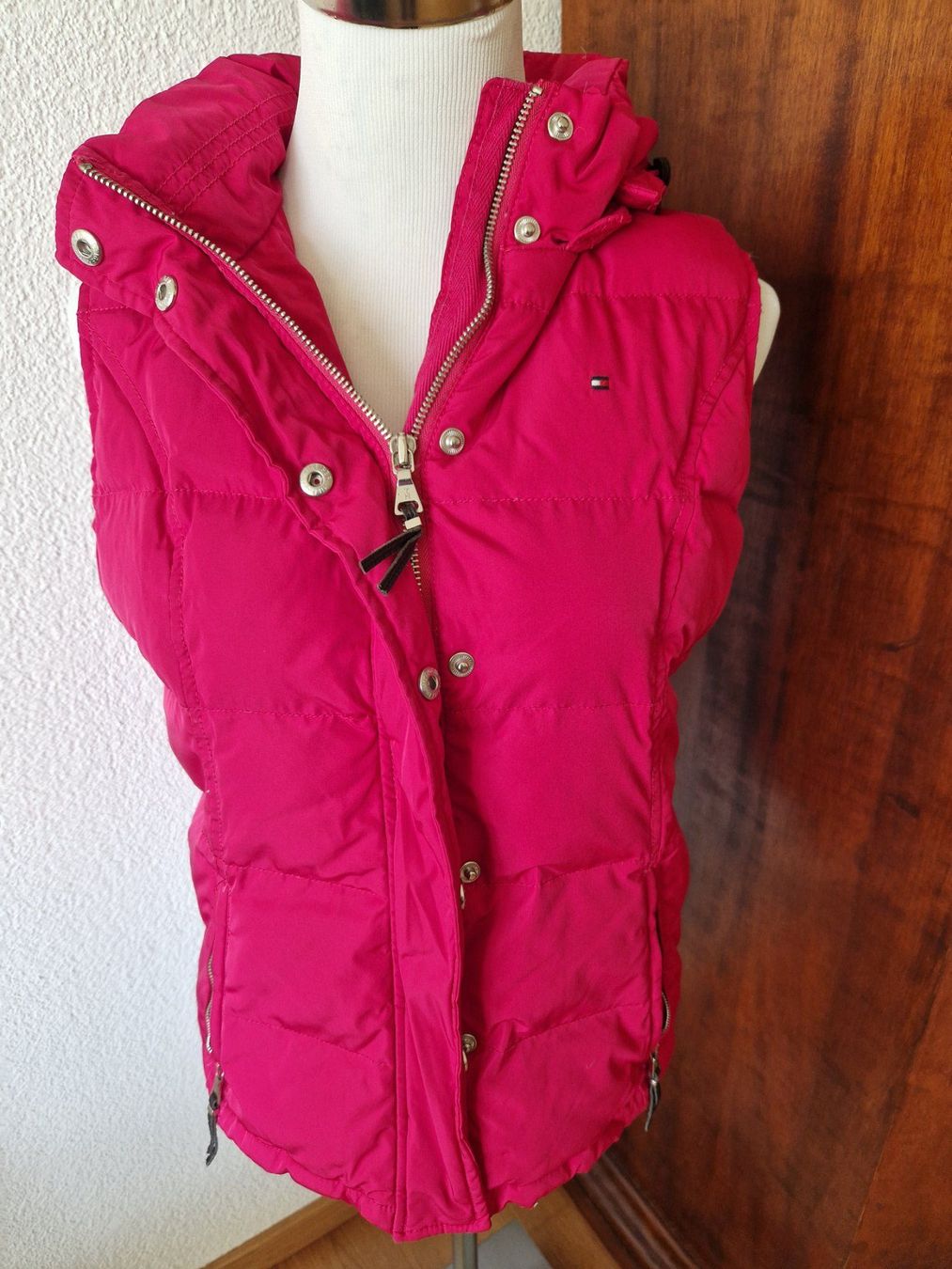 Tommy Hilfiger Gilets & Westen: TOMMY HILFIGER Veste / Gilet – Neu (gemäss Beschreibung) aus Möhlin von Cloudy73