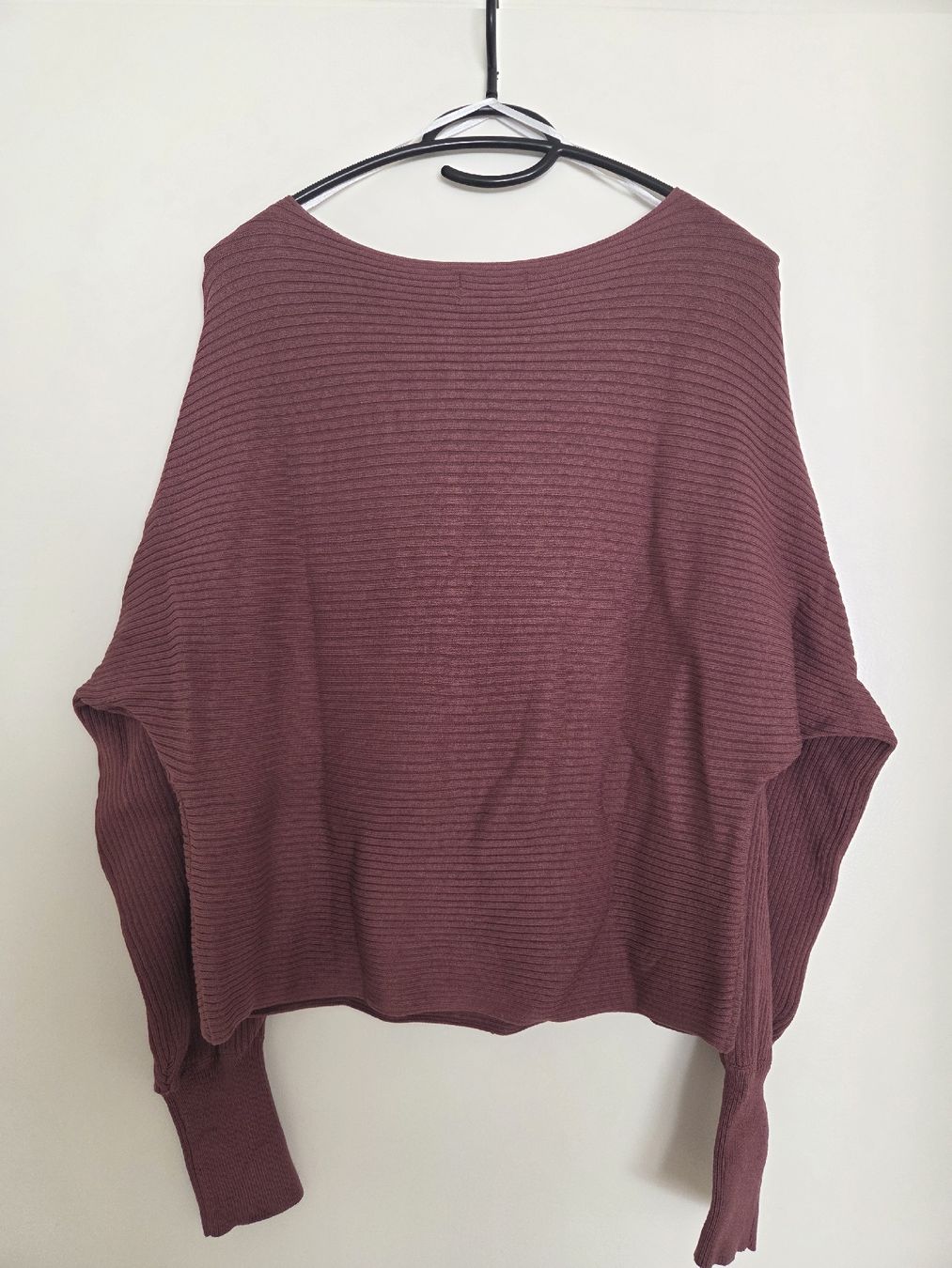 Only Pullover & Sweatshirts: Moderner Burgunder Knit-Sweater, Grösse S – Gebraucht aus Luzern von lso_ht7n 3