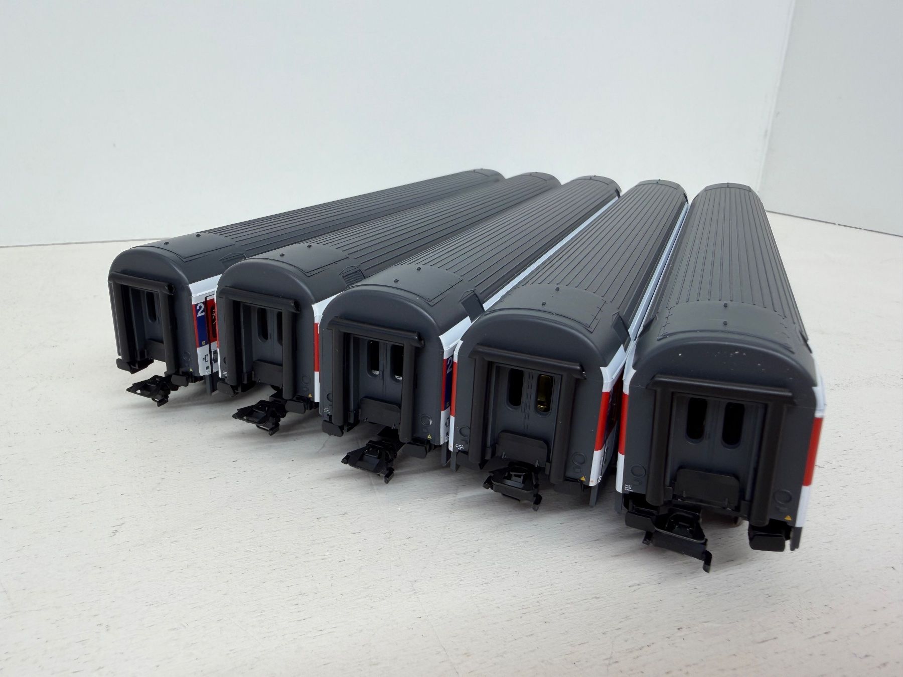 Märklin Modelleisenbahnen: SBB Eurofima Wagen Märklin – Gebraucht aus Büsserach von ModellbahnDepot 3