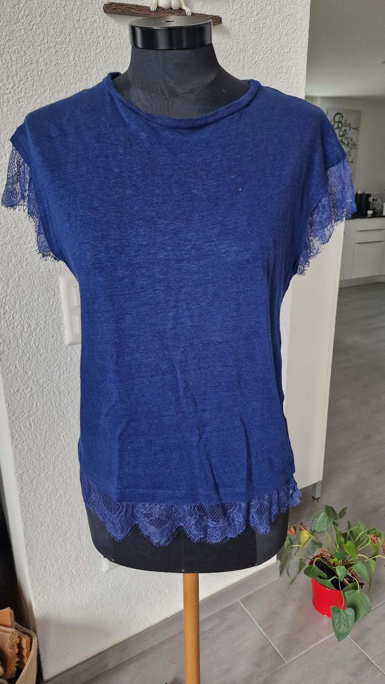 Zara T-shirt: Shirt mit Spitze von ZARA – Usato da Wil  AG venduto da Kfloh