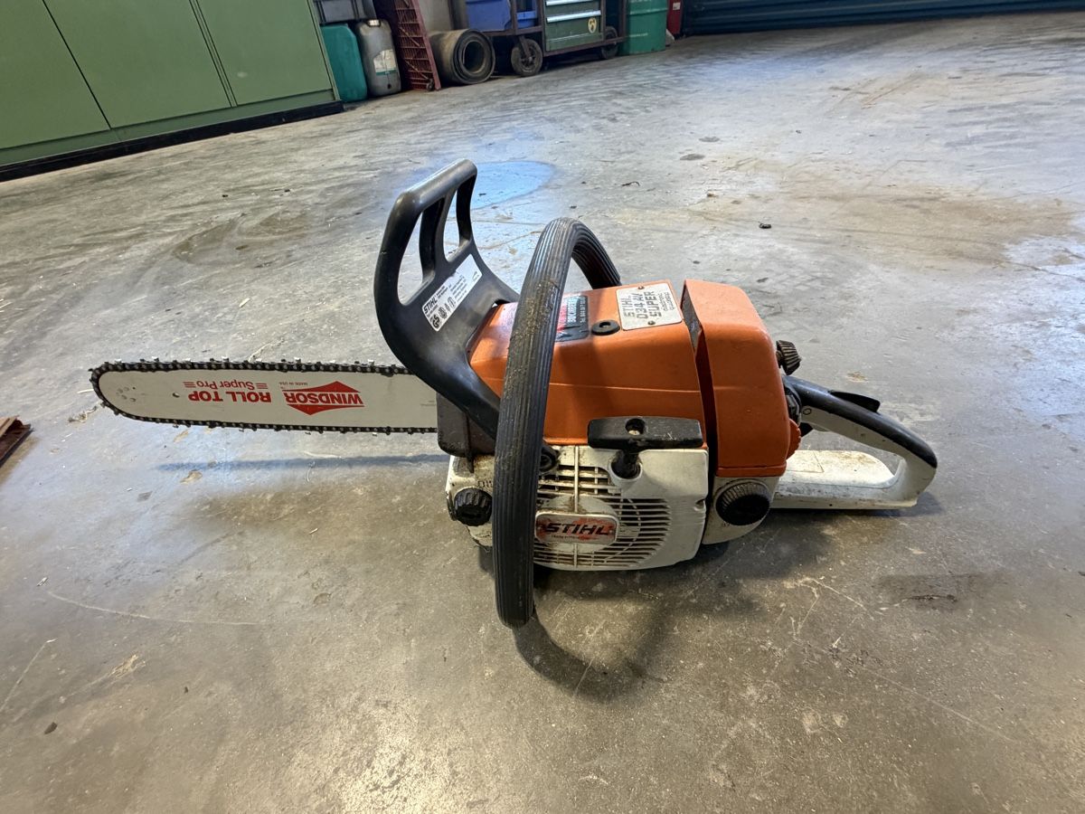 Stihl Scies: Motorsäge  – D'occasion à Wil ZH par marco03kaiser