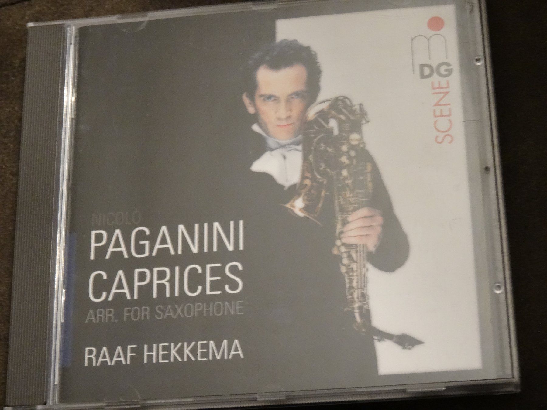 CD: Paganini - Caprices op.1 - Hekkema CD – Usato da Olten venduto da Disc-Ausverkauf