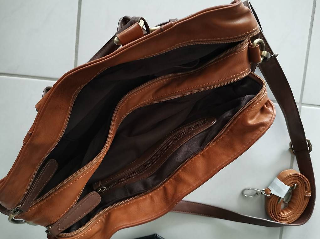 Borse da donna: Tasche – Nuovo (secondo la descrizione) da Bronschhofen venduto da Katrusja 1