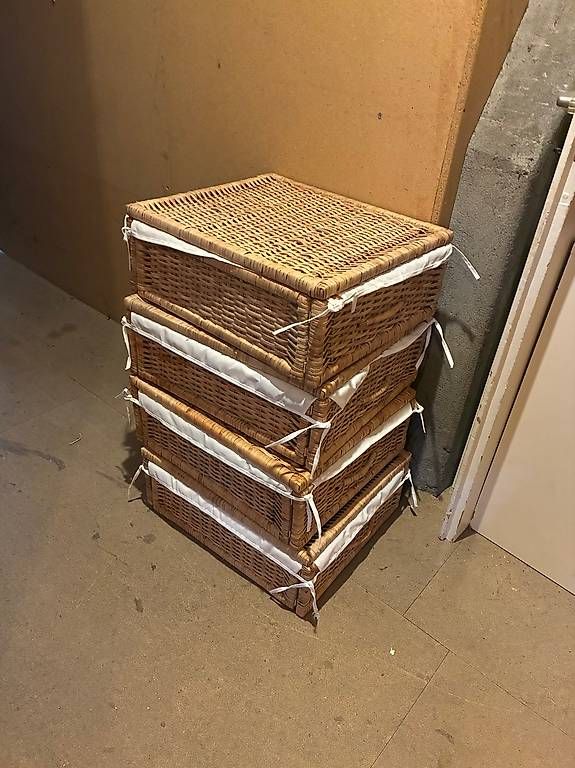Ikea Altro per la casa: Ikea Rattan Bettkästen – Usato da Bern venduto da jea_gh58