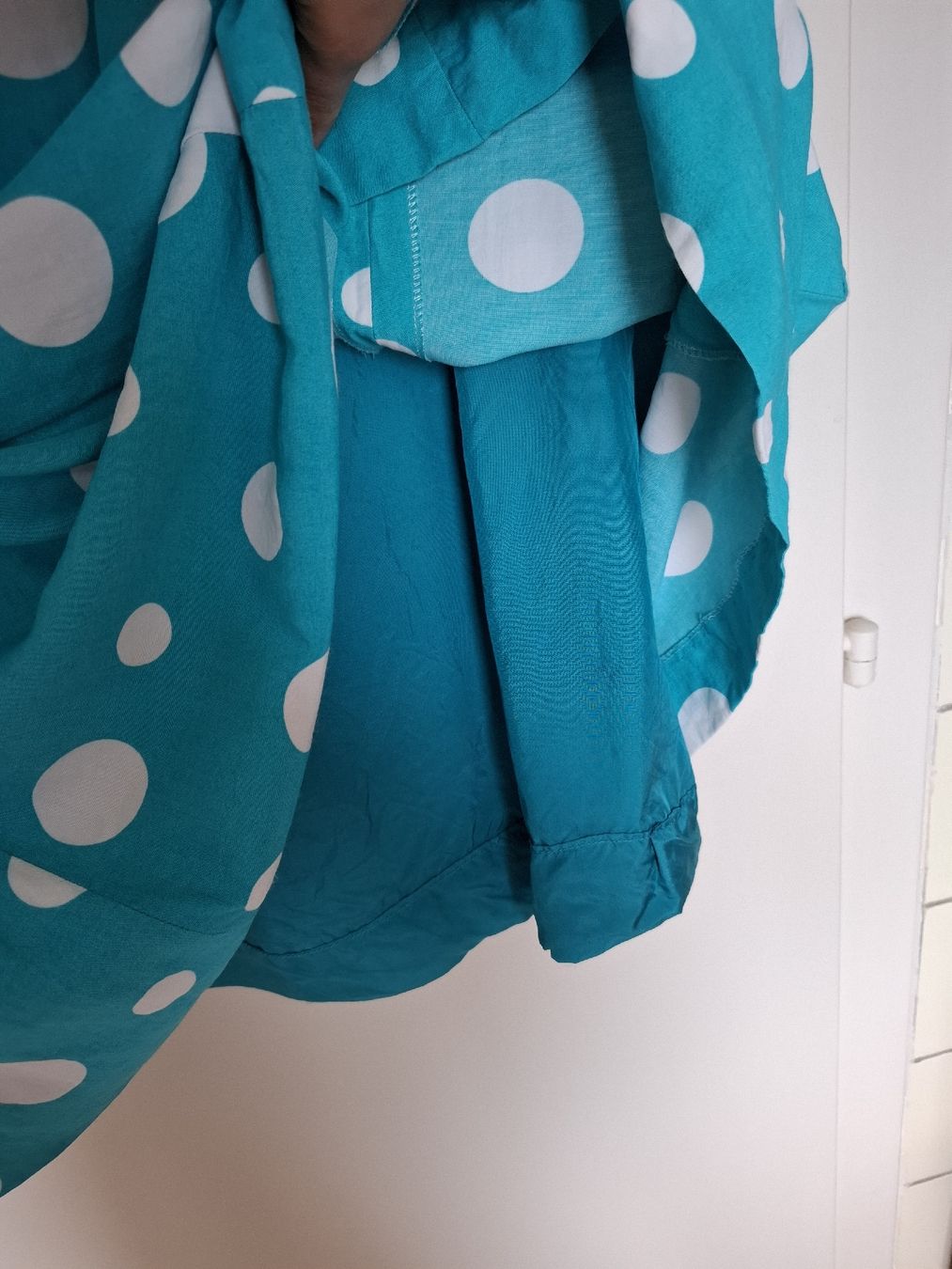 Vestiti: Robe Vintage cousue main – Usato da La Tour-de-Peilz venduto da Marin_nette 3