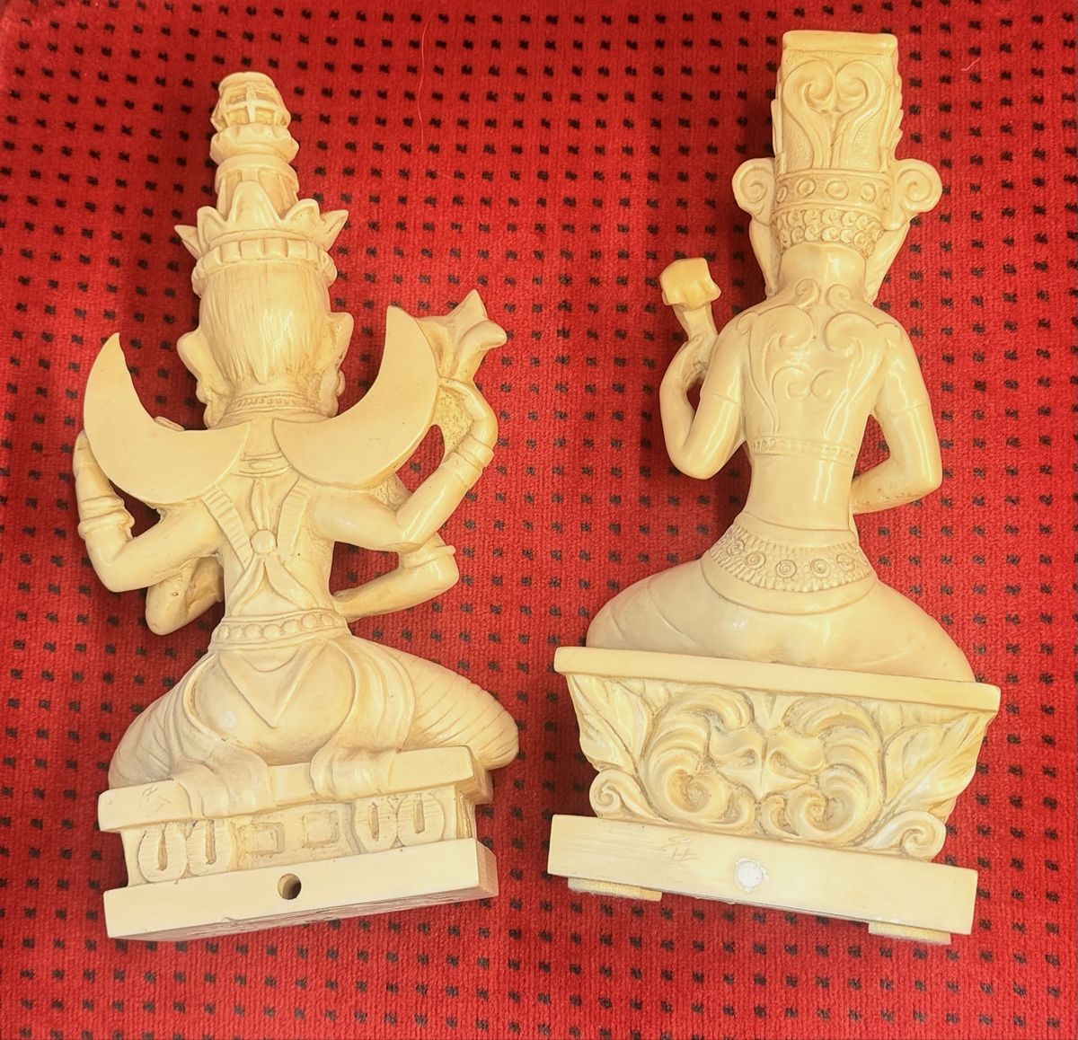 Skulpturen & Statuen: 2 x Skulpturen  – Neu (gemäss Beschreibung) aus Luzern von Bolle2012 1