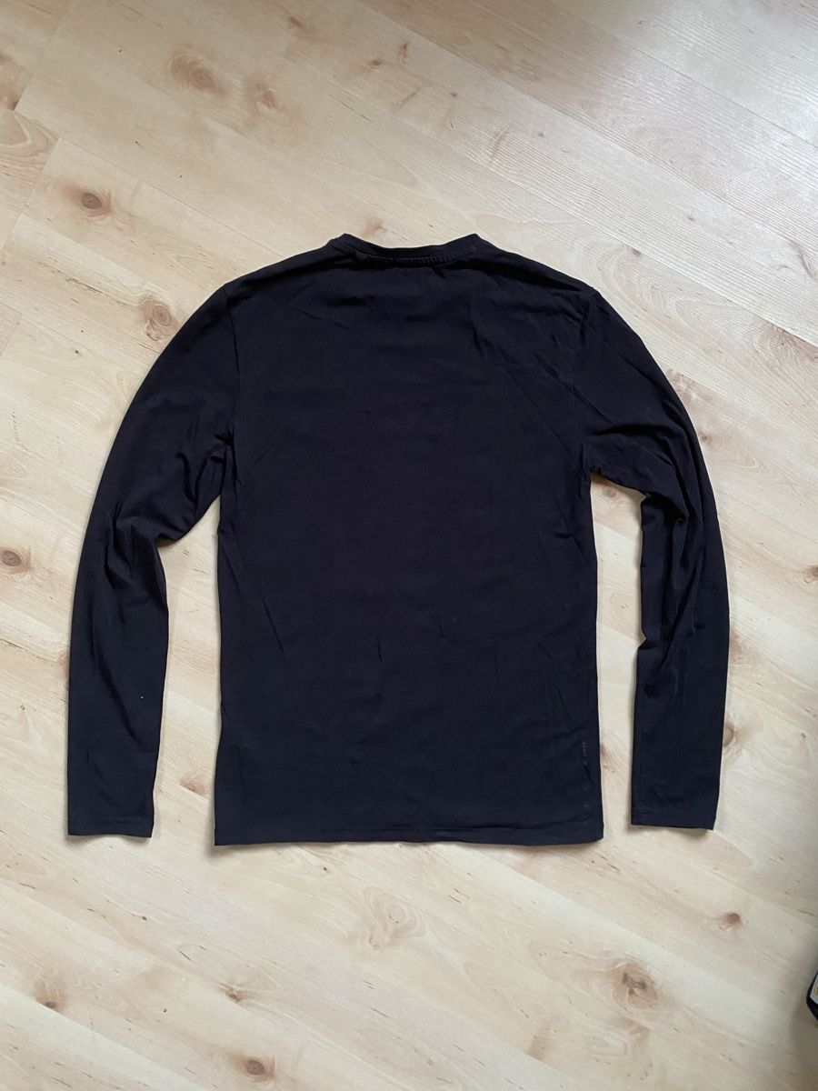Guess Maglioni & Felpe: Guess Longsleeve schwarz – Usato da Herisau venduto da rico.sn25 2