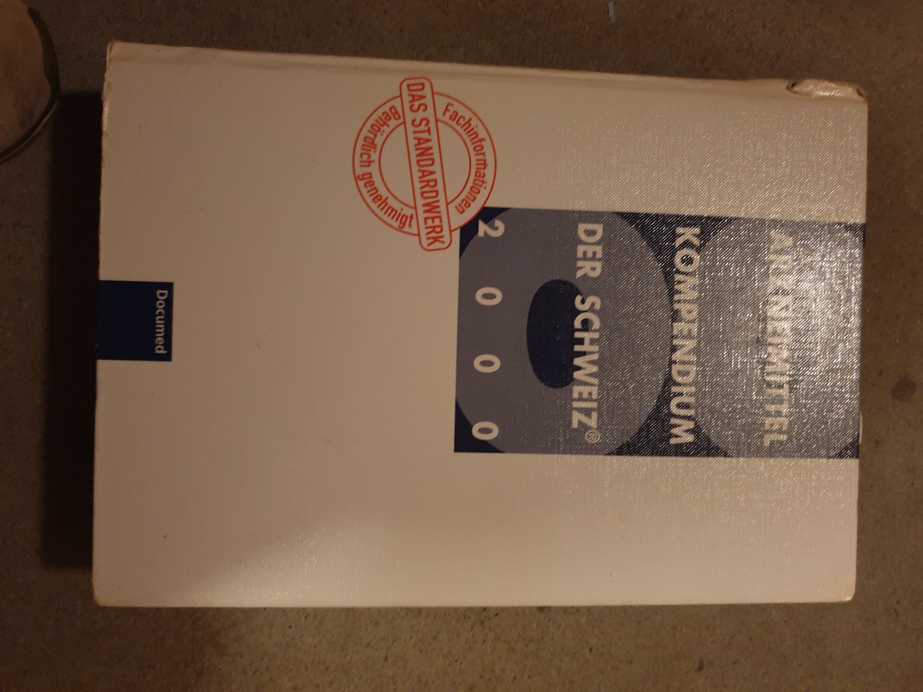 Libri: Arzneimittel-Kompendium-der-Schweiz/ – Usato da Reinach BL venduto da danielv06