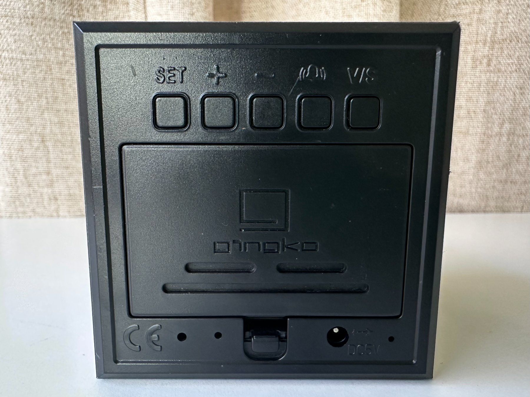 Wecker: Réveil Ginkgo Cube Click Clock noir – Gebraucht aus Genève von Reveur 8