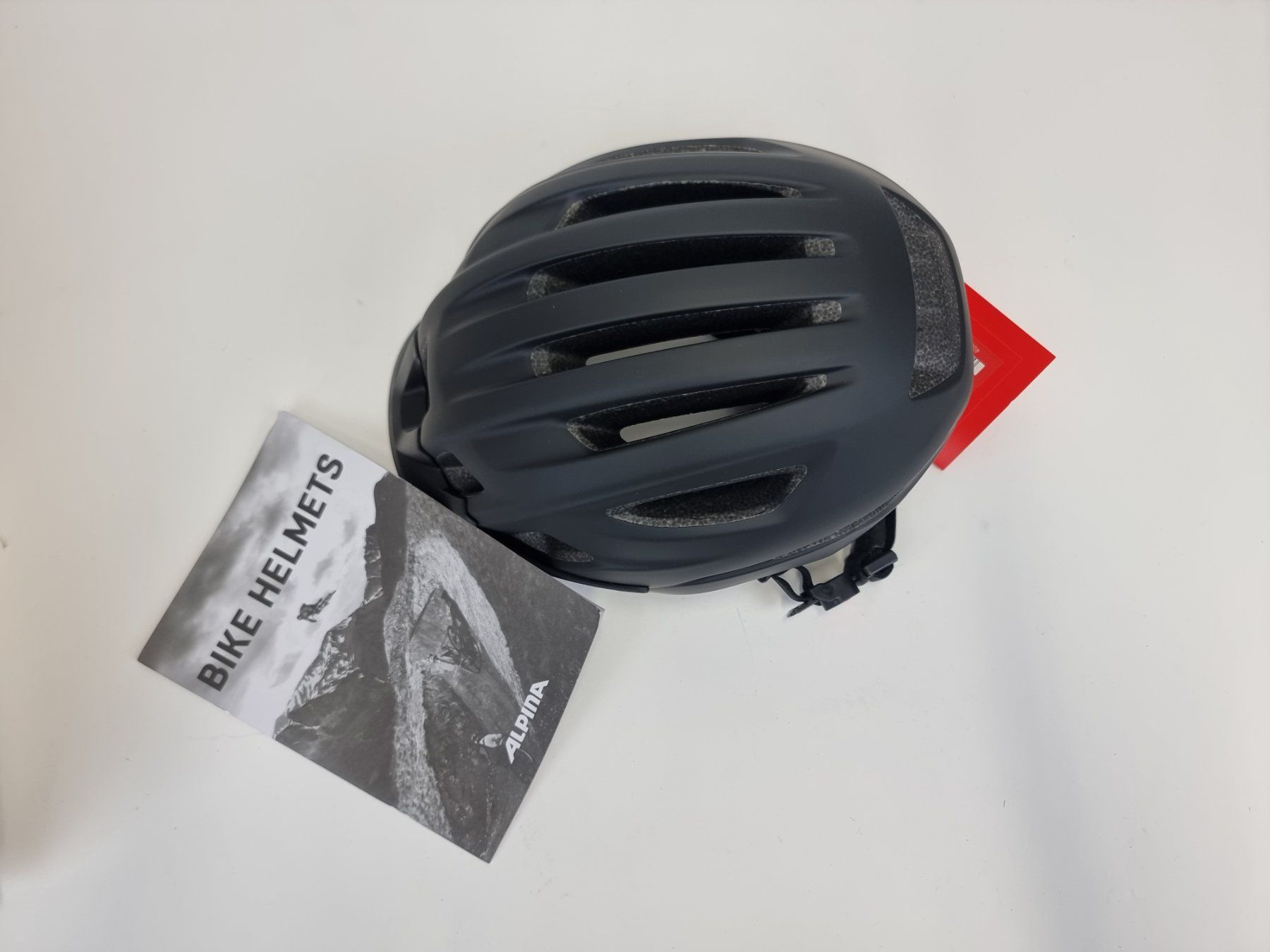 Alpina Caschi: Alpina Velohelm – Usato da Urtenen-Schönbühl venduto da Restwert_Schoenbuehl 5