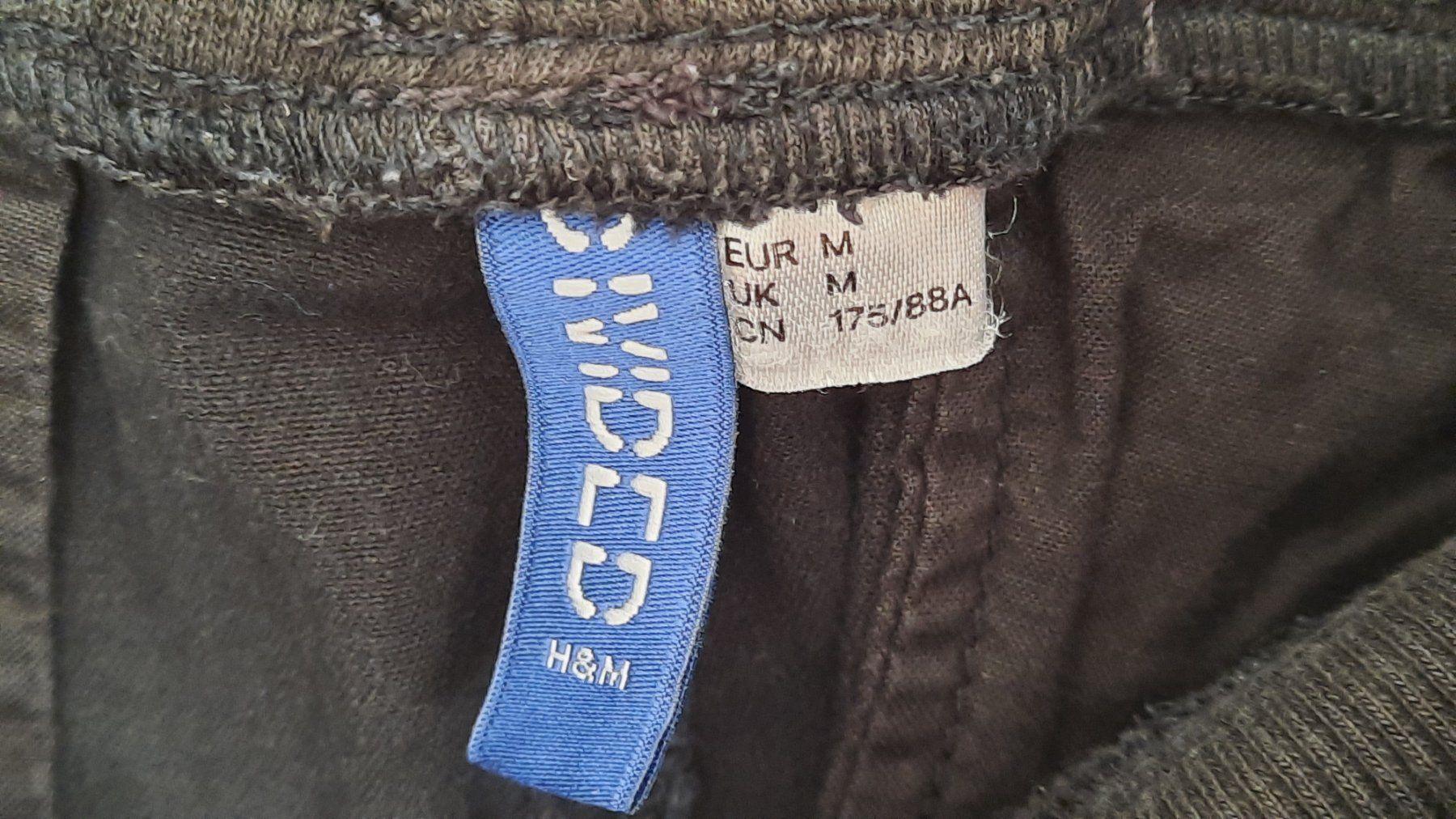 H&M Hosen: ***H&M*** Divided Hose schwarz Gr. M – Gebraucht aus Wädenswil von H2H_Secondhandshop 4
