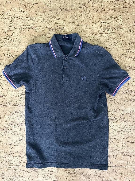 Fred Perry Polo-Shirts: Polo - Fred Perry – Gebraucht aus Hauterive NE von FW7-TECH
