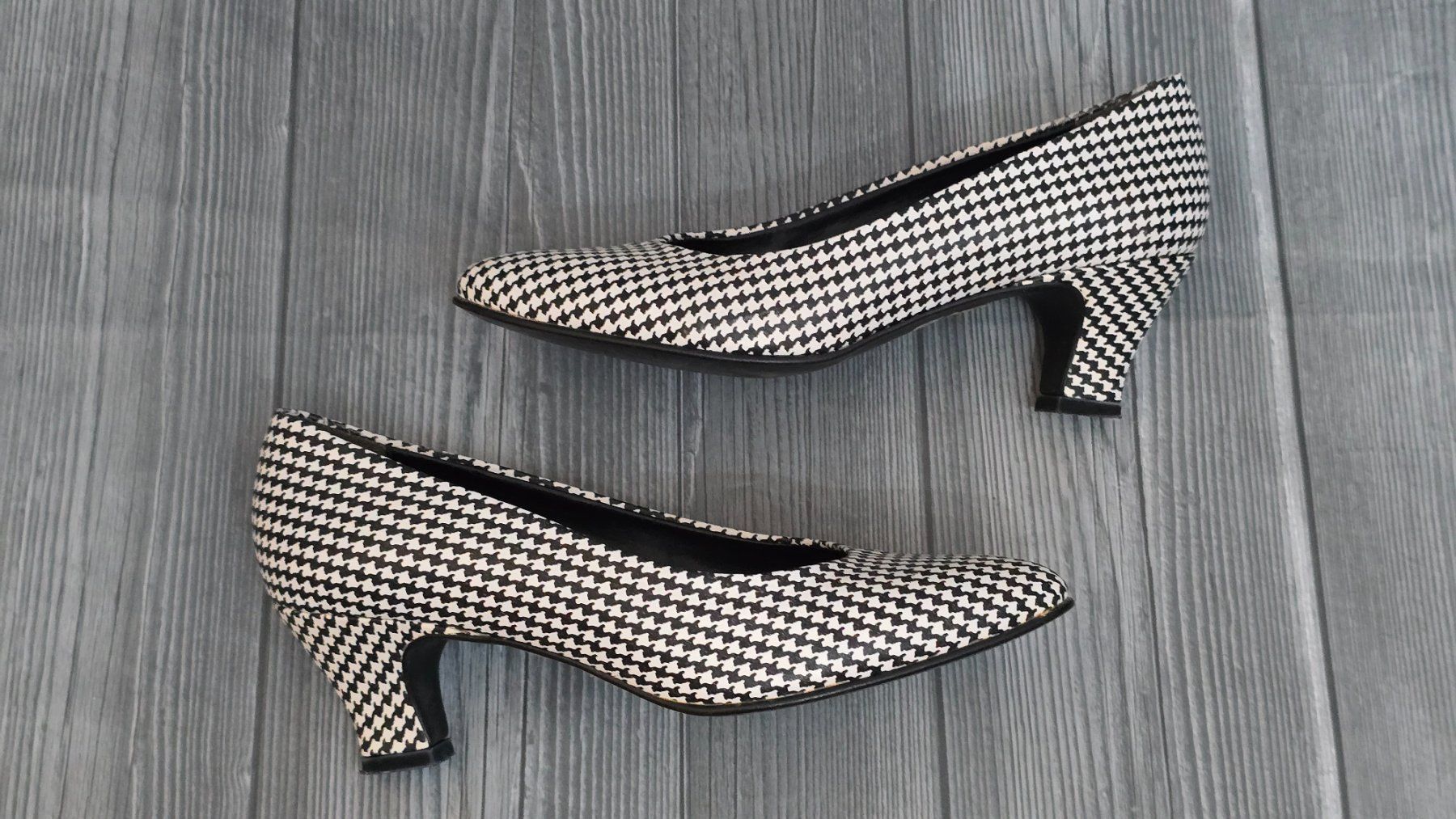 Scarpe da donna: 💞​ Leder Pumps - 37 - Hahnentritt / Houndstooth – Usato da Thalwil venduto da VitaMini