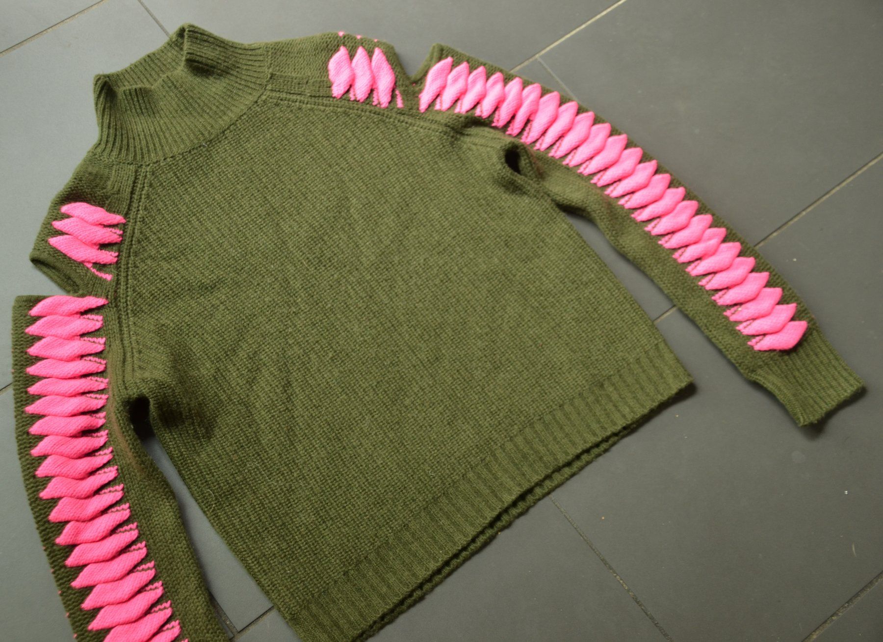 Pullover & Sweatshirts: Zoe Jordan Pullover - Kaschmir / pull - cachemire  S/M – Gebraucht aus Collonges von arashee 2