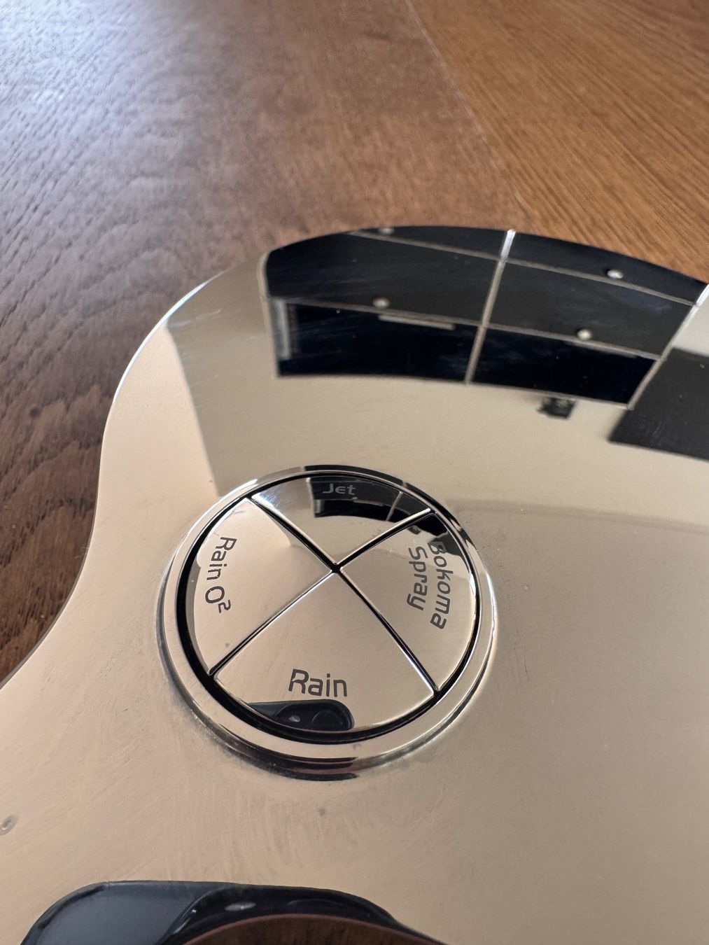 Grohe Soffioni doccia: GROHE Duschkopf Hochglanz-Chrom, 4 Strahlarten – Usato da Egg b. Zürich venduto da Romirayray 2