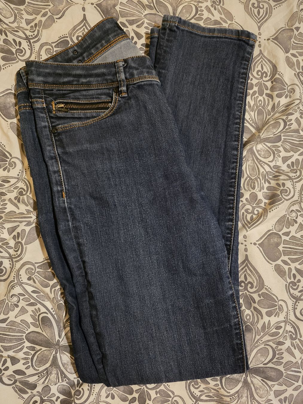 Esprit Jeans: Jeans Esprit, taille 28/32 slim – Usato da La Neuveville venduto da Diamise