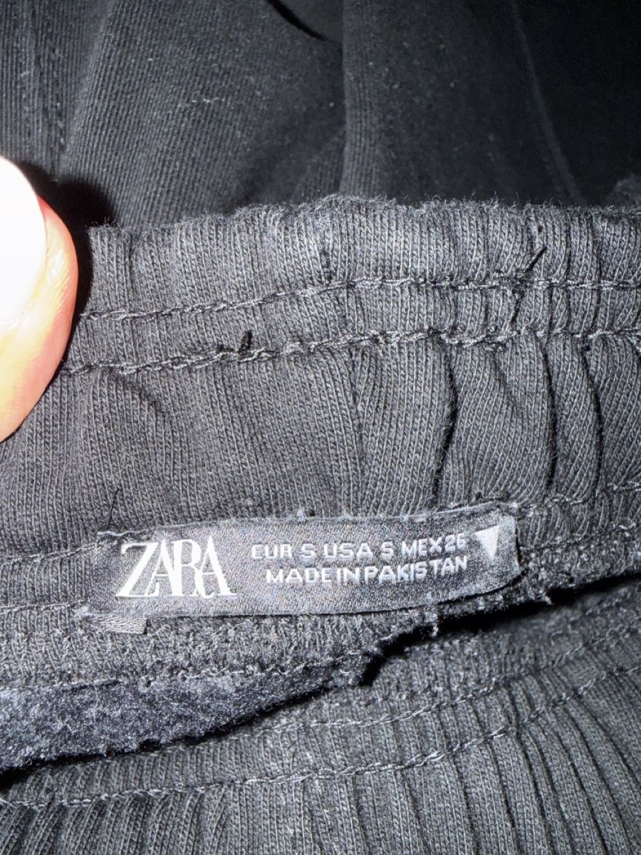 Zara Hosen: Trainerhose Ballon Grösse S Zara – Gebraucht aus Otelfingen von Tommy112 2