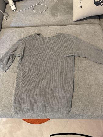 Pull en maille gris Zara, Taille M - Parfait pour l'hiver