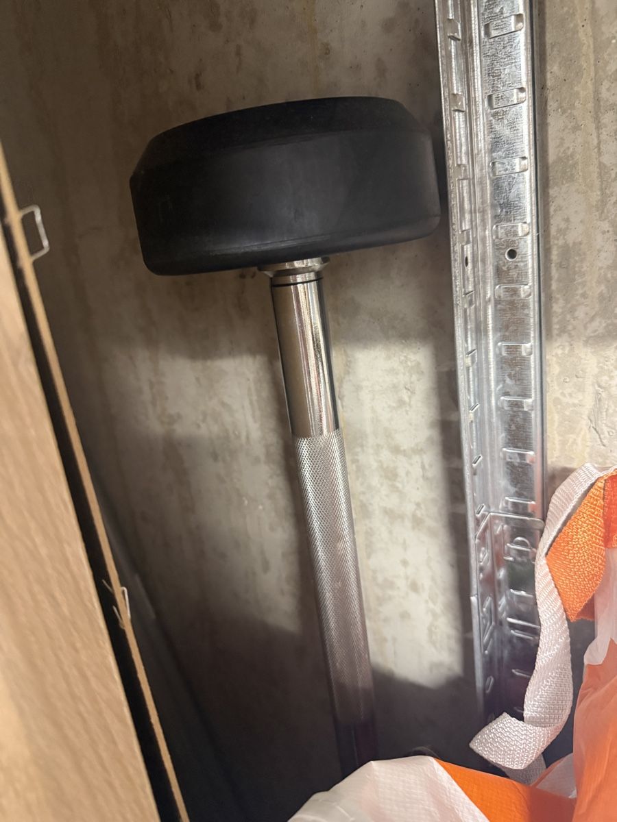 Poids & Haltères: Hochwertige Gym Stange 15kg – D'occasion à Urdorf par Antonella84