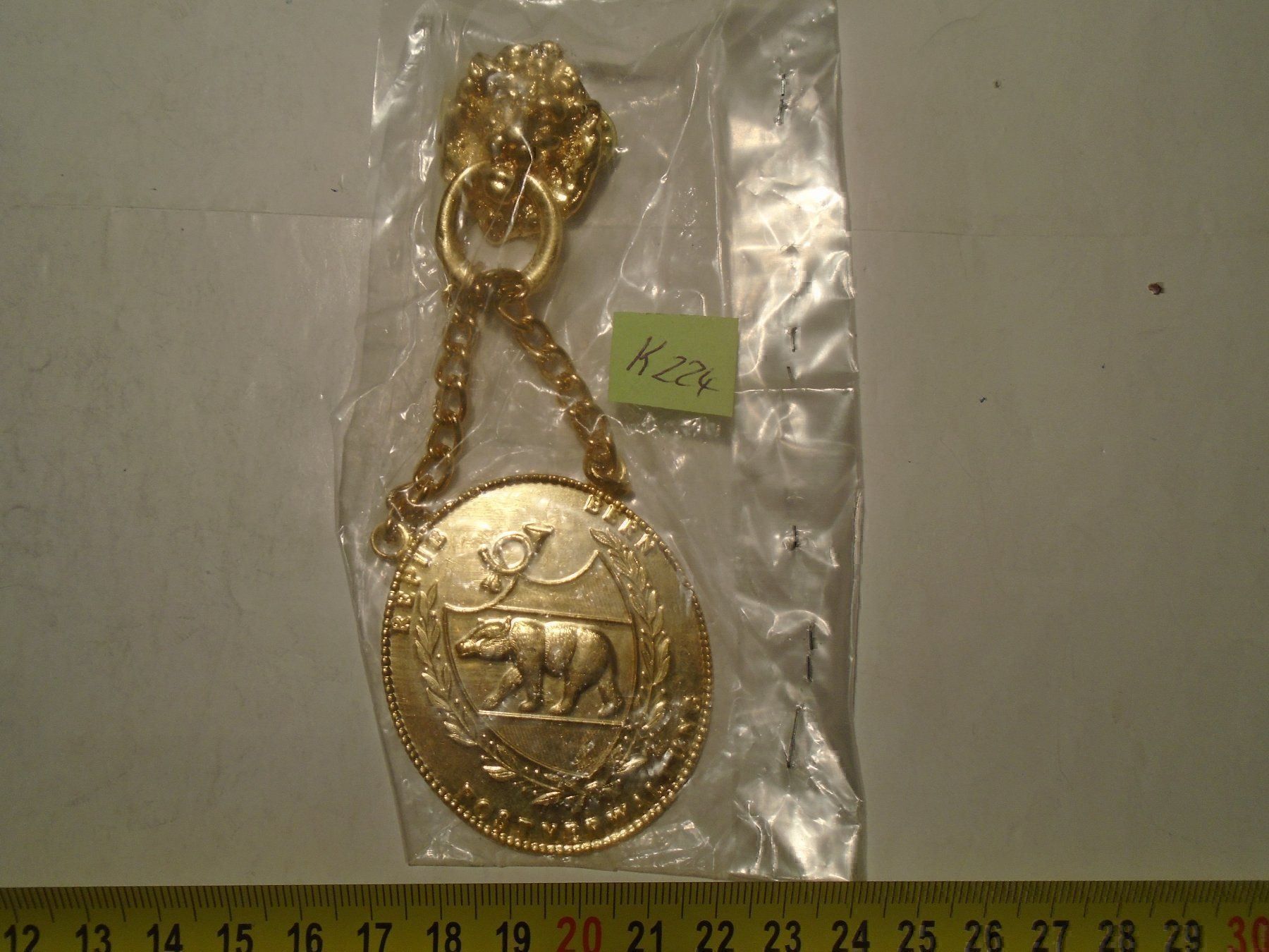 Placchette & Badge: 1 Grosser Postplaketten Pin (K224) – Usato da Winterthur venduto da Beli2000