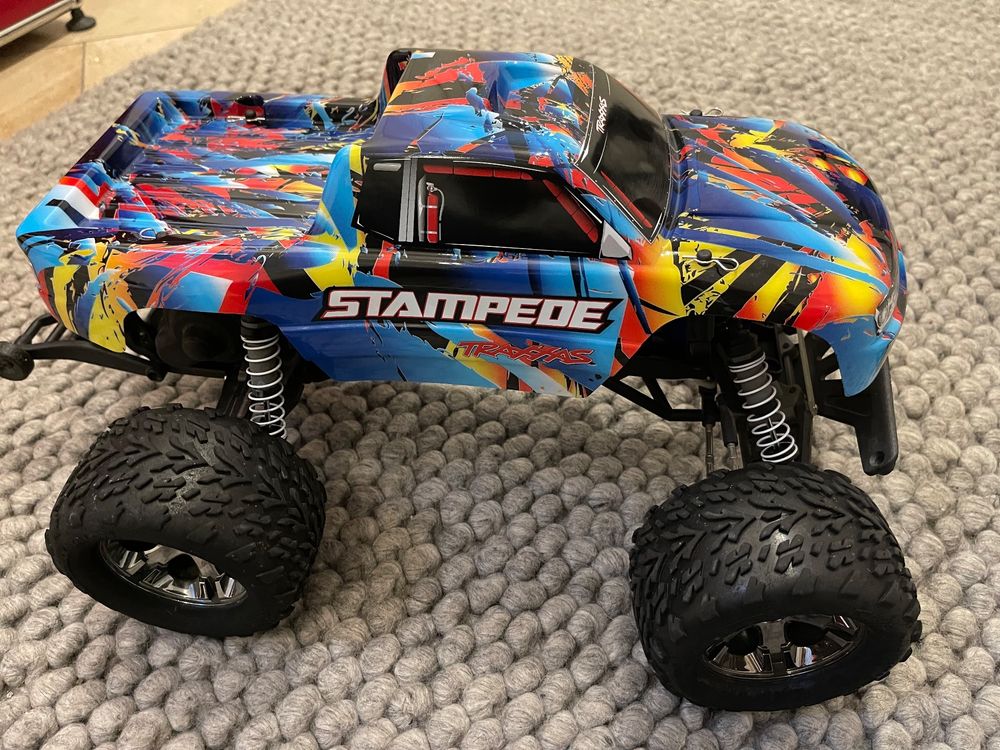 Traxxas Stampede Monster Truck neu aufgebaut, neuer Body Kaufen auf