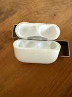 APPLE AirPods Pro 1 Charging Case