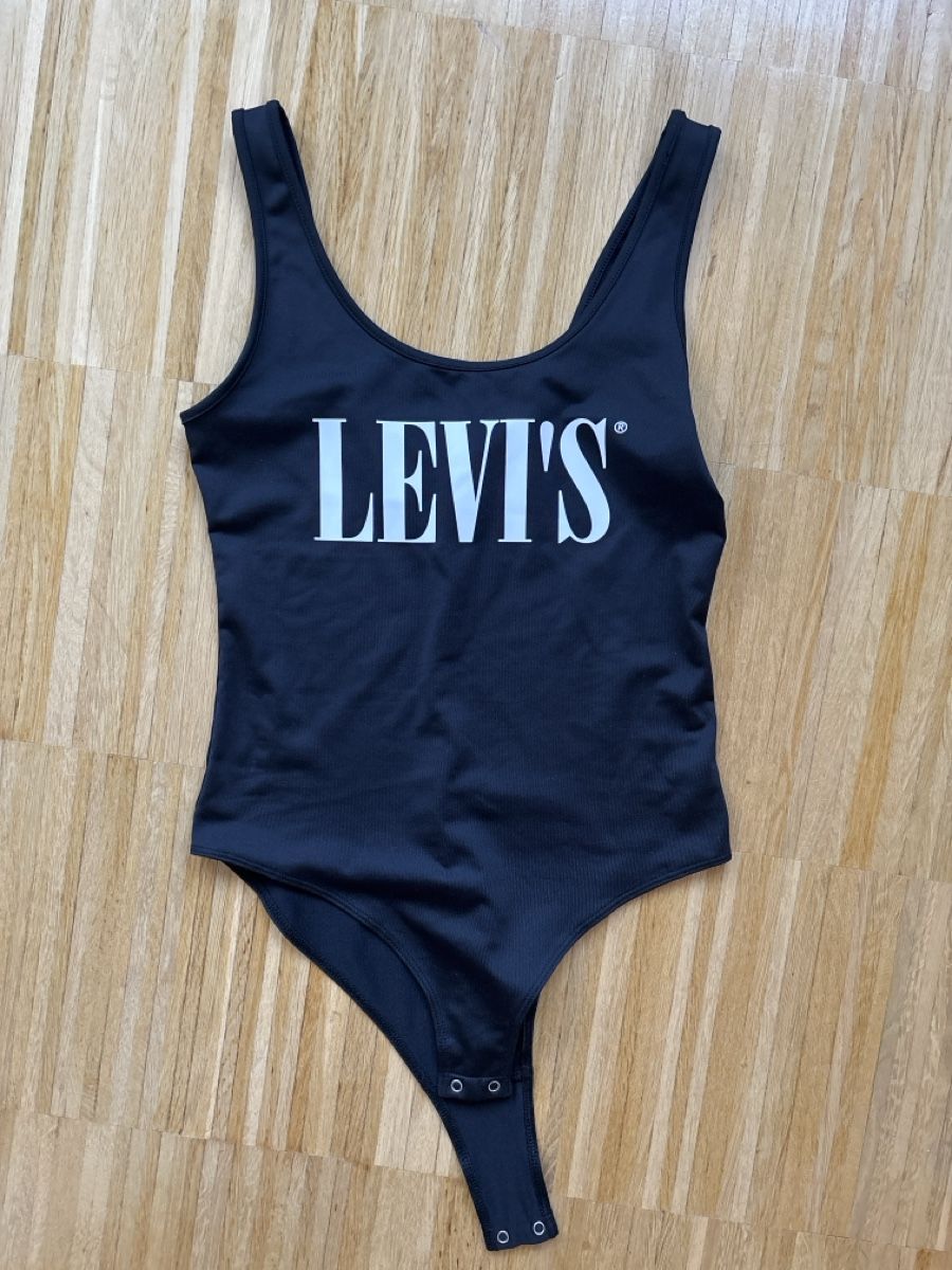 Levi's Top: Levi's Bodysuit - Black Size S – Usato da Zürich venduto da mimiale