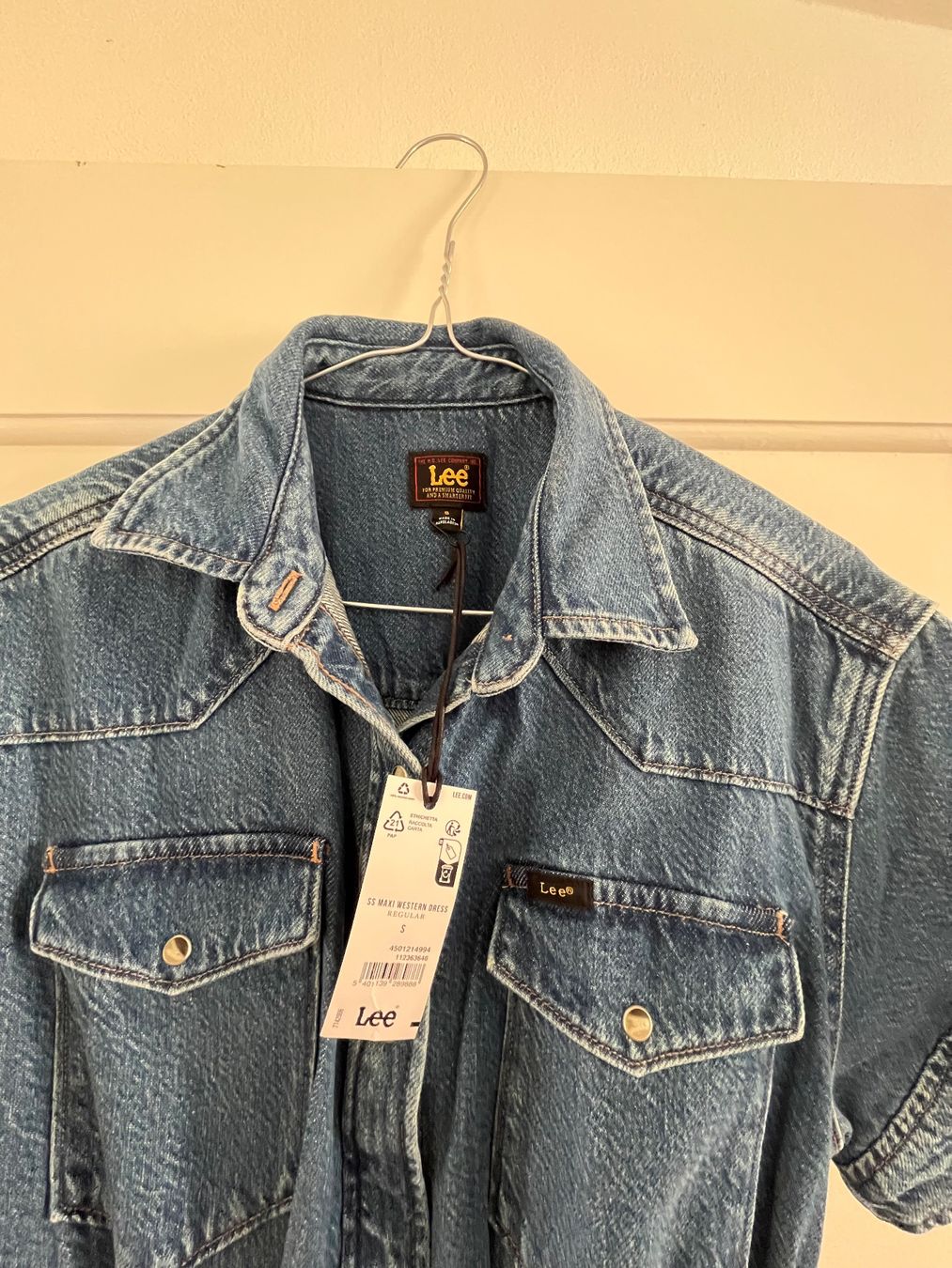 Lee Vestiti: Lee, Langes Jeanskleid, gr. S – Usato da Zürich venduto da fio_bvy9 2
