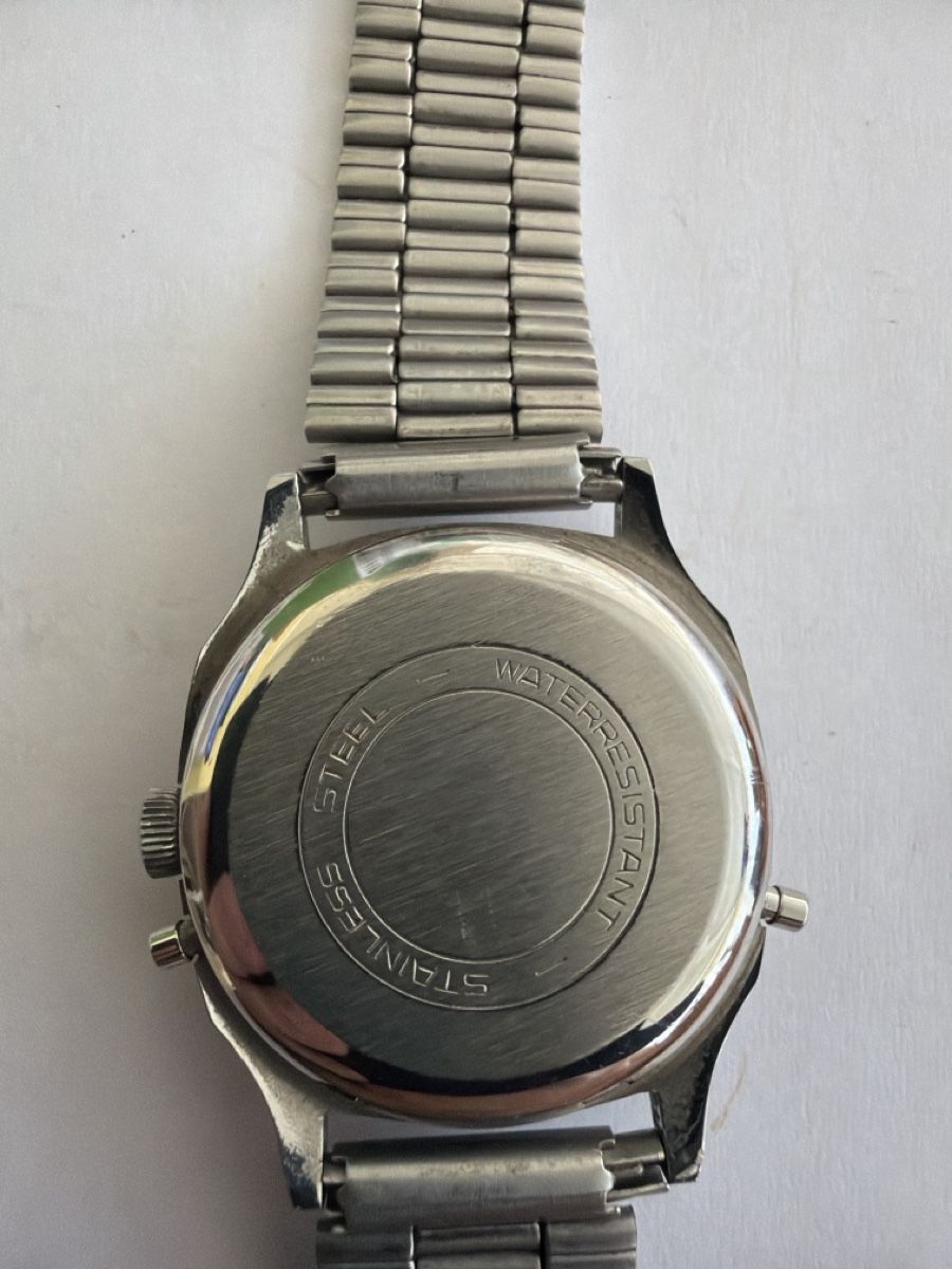 Montres: Montre Egana Multifunctions Quartz – D'occasion à Echallens par JAR69 3