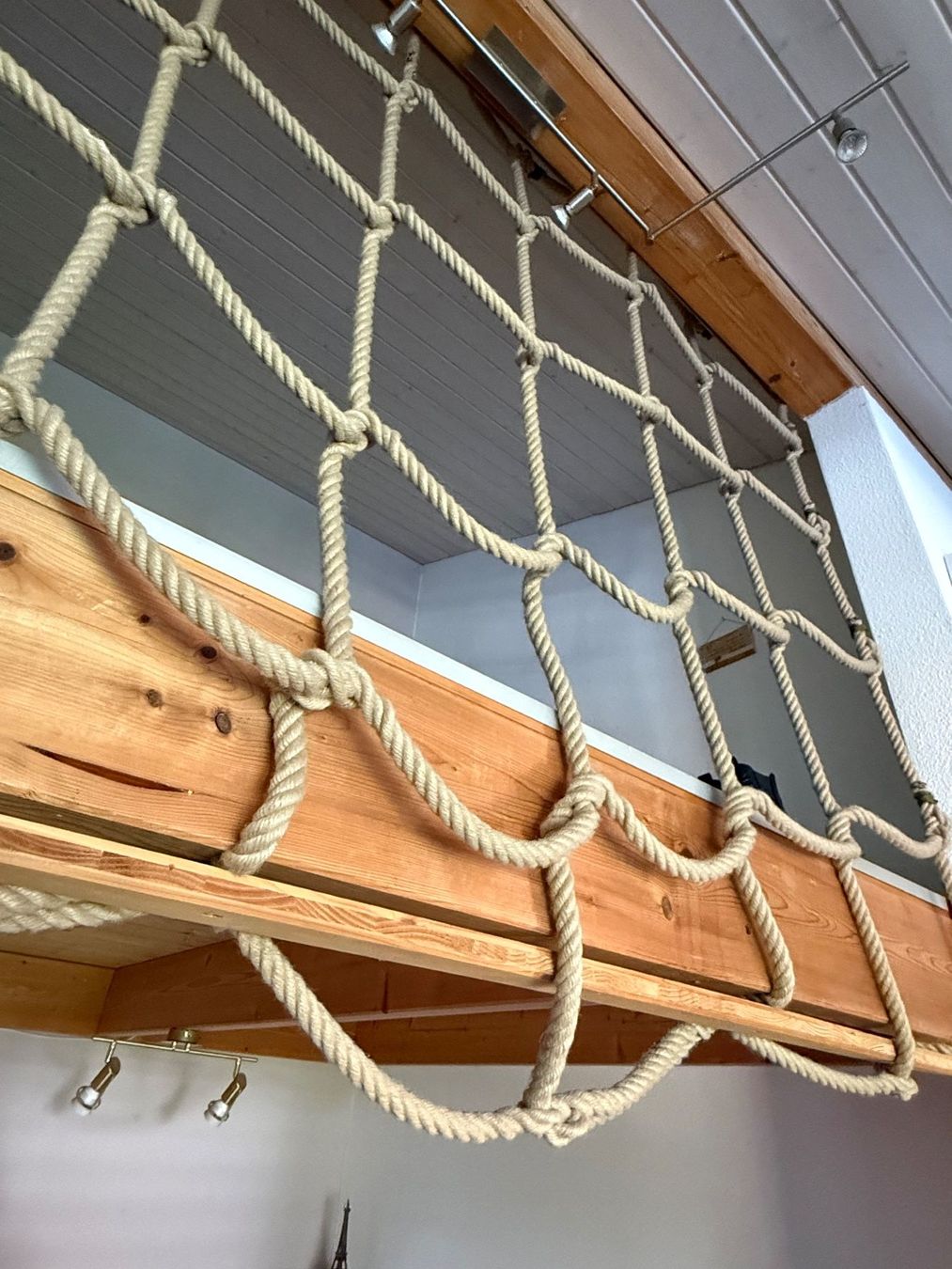 Gitter & Roste: Seilnetz/ Kletternetz /Absperrnetz / Liegenetz – Gebraucht aus Busswil TG von mar_s5wt 1