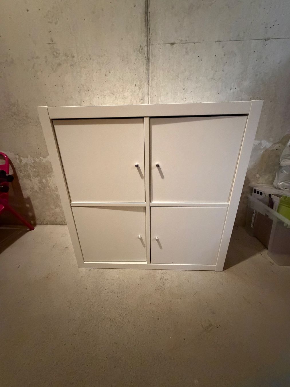 Ikea Regale: Kallax mit Türen 77x77 – Gebraucht aus Burgdorf von Amiir83