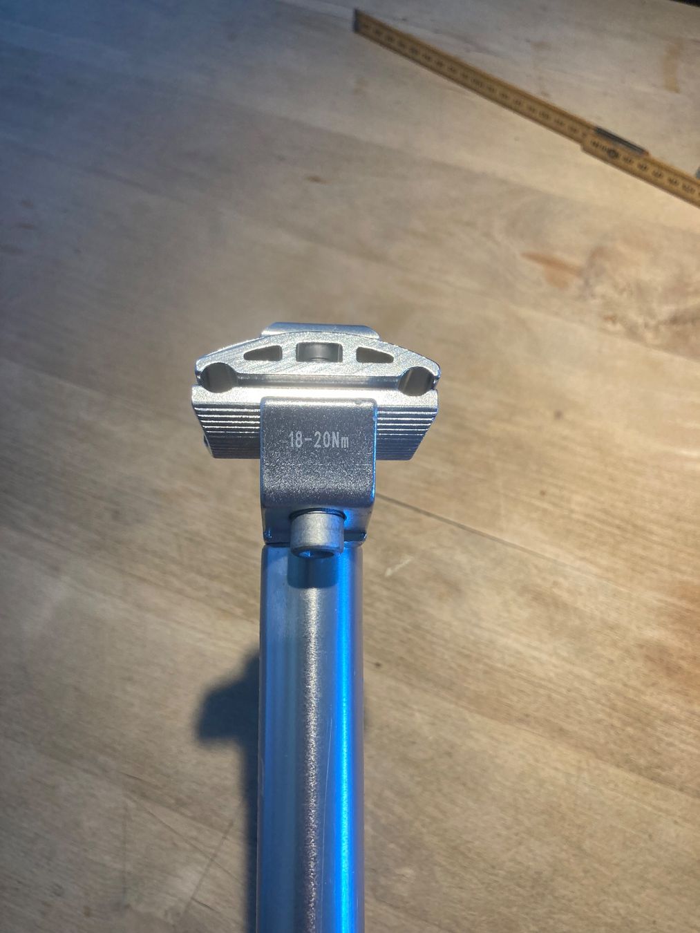 Pezzi di ricambio: Sattelstütze Ergotec 2 / 25.4 mm /silber – Usato da Wallisellen venduto da HorstTennenbaum 3