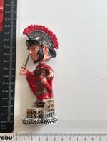 Figur Romanischer Soldat mit Kolosseum Sockel, Rom(S43)