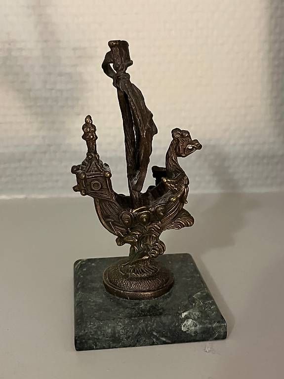 Tutte le decorazioni: bibelot déco – Usato da Les Acacias venduto da olg_77rv