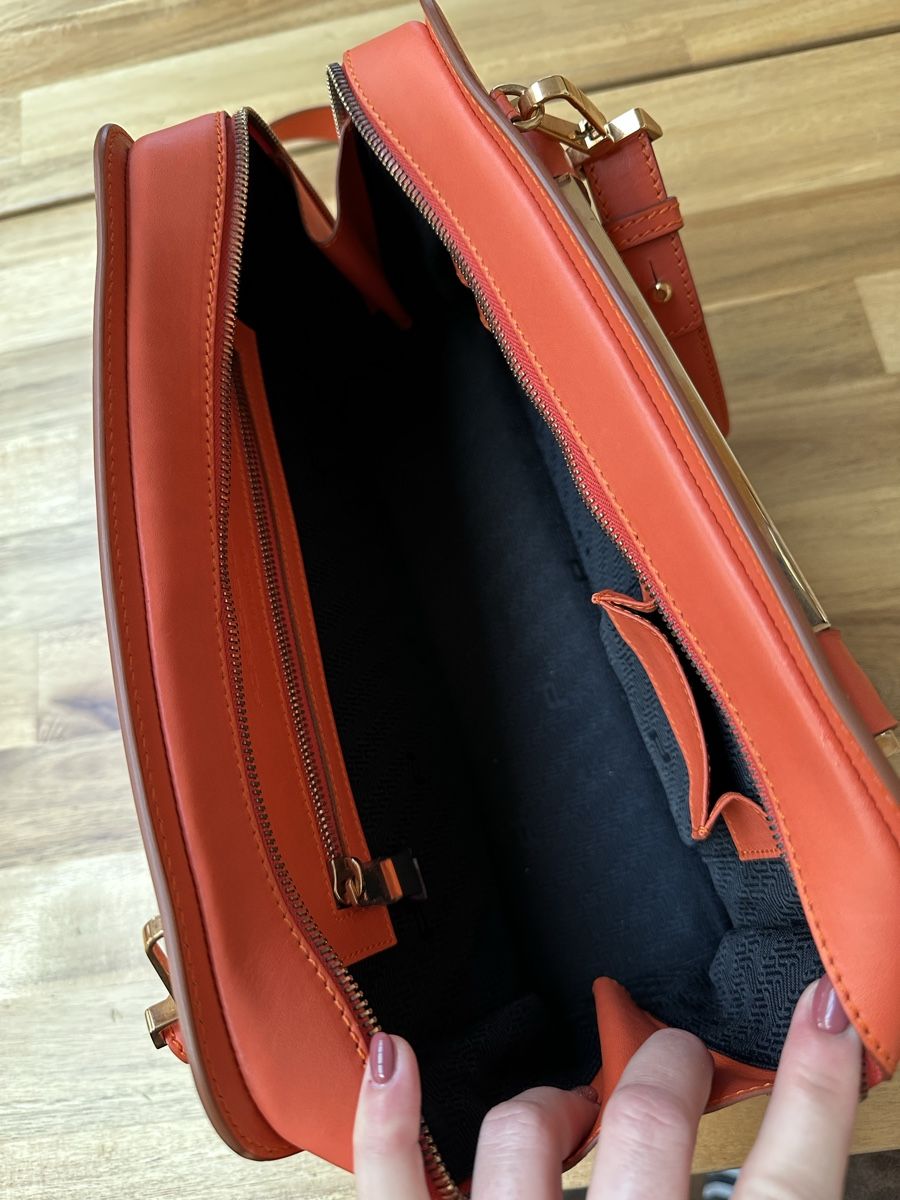 Porsche Borse da donna: Porsche Design Handtasche – Usato da Flawil venduto da _likethat 2