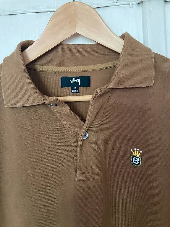 Stüssy Maglioni & Felpe: Sweatshirt von Stüssy mit Kragen, langarm – Usato da Zürich venduto da Annico1 1