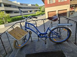 Tolles blaues Citybike "Townie" mit grossem Korb 🚲☀️