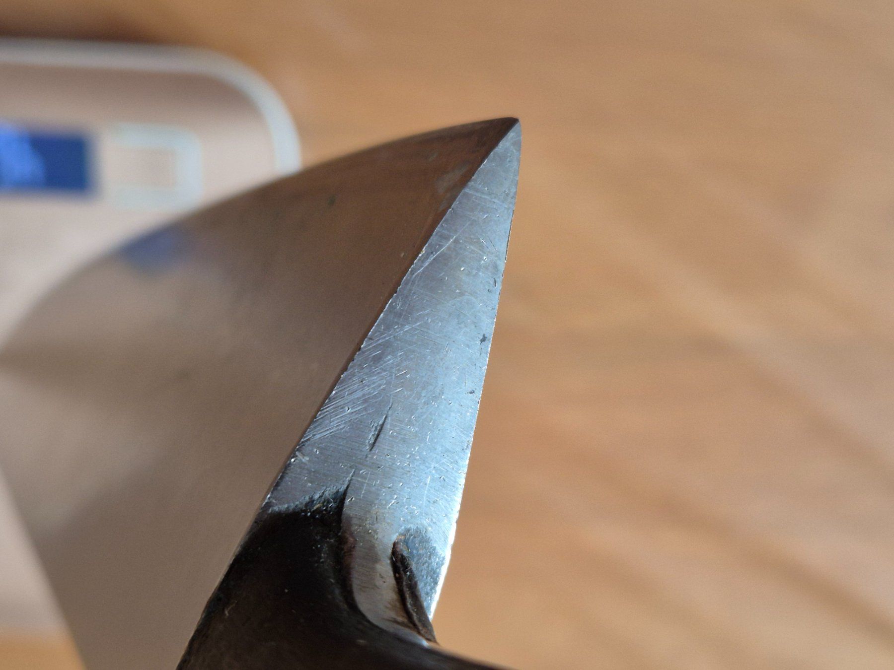 Coltelli da cucina: Couteau de chef de bonne qualité – Usato da Monthey venduto da McAuthor 7